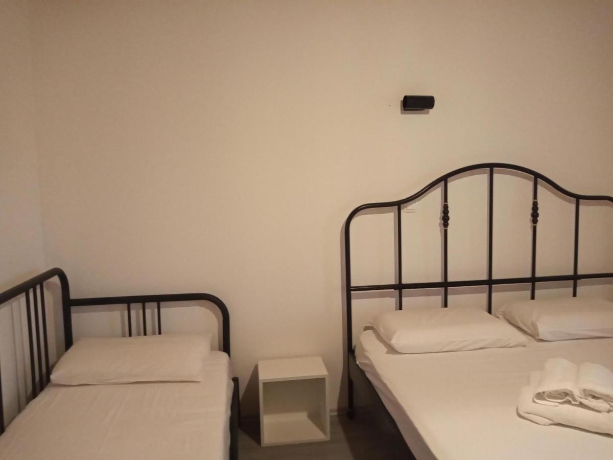 Donje Selo na Šolti Apartments Tomina מראה חיצוני תמונה