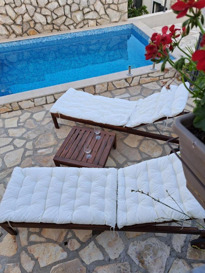 Donje Selo na Šolti Apartments Tomina מראה חיצוני תמונה
